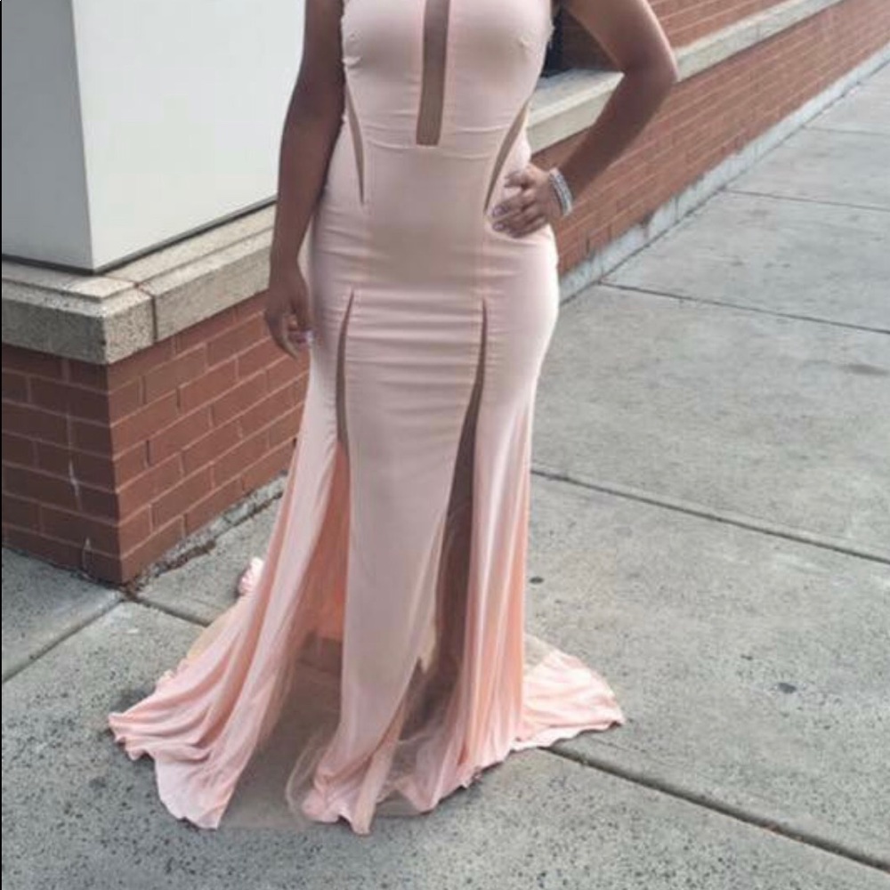 3 PROM DRESSES ONLY WORN ONCE - Picture 2 of 3